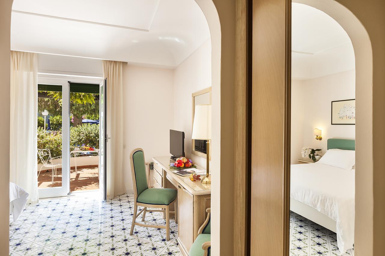 Hotel Continental Ischia Esterno foto